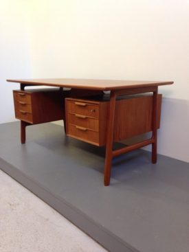 Gunni Omann Teak Desk