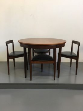 Frem Rojle Dining Set