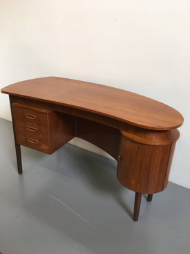 Teak Curve Desk