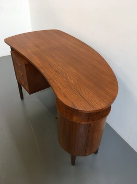 Teak Curve Desk