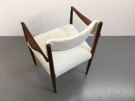 Robert Heritage Knightsbridge Chair