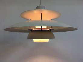White PH 5 Lamp