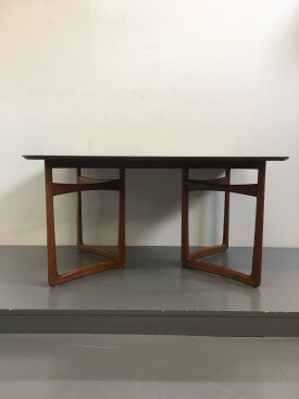 France & Daverkosen Extending Table