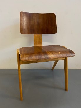 Hillestak Chair