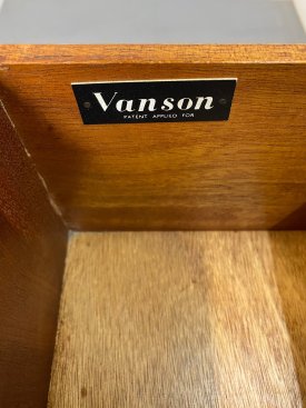 Vanson Cabinet