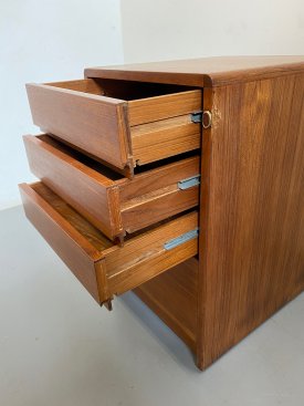 Dyrlund Drawer Pod